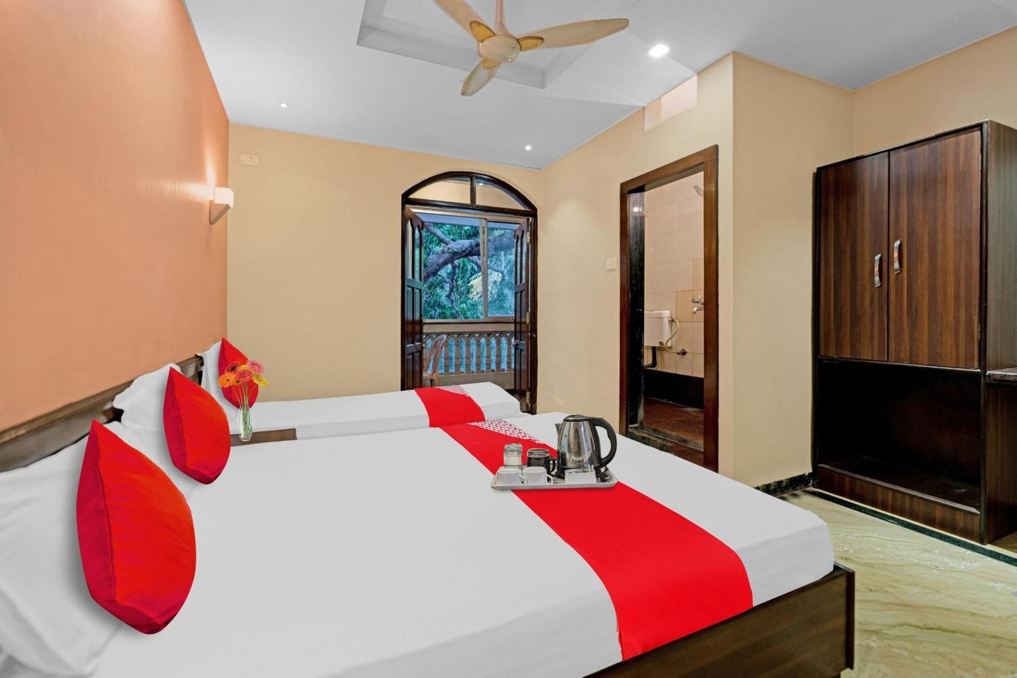 Collection O Oceana The Holiday Home Near Immaculate Conception Church 파나지 외부 사진